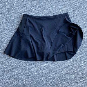 Athleta “Match Point” Skort — EUC size Small
